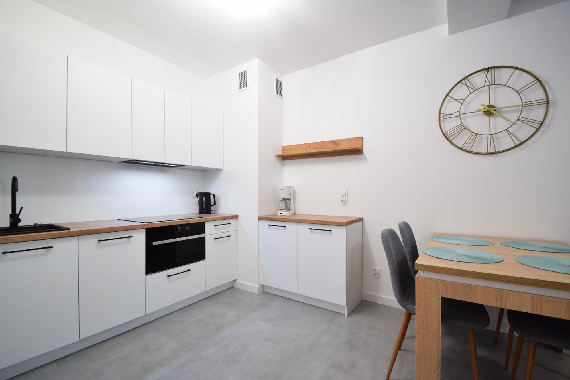 Plazowa Park Apartment *